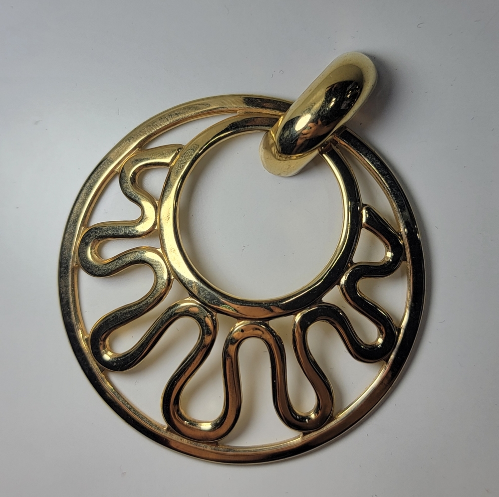 1970s Vintage Sarah Coventry "GOLDEN NILE" Large Pendant